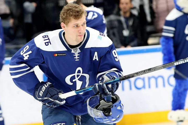 Николай Голдобин: «Переход Миронова в «Спартак» был неожиданным. Он с детства в «Динамо», всю карьеру в одном клубе» Николай Голдобин: «Переход Миронова в «Спартак» был неожиданным. Он с детства в «Динамо», всю карьеру в одном клубе»