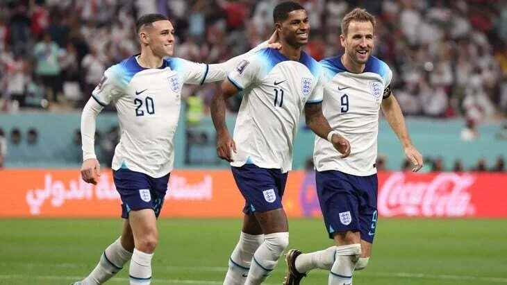 Райс о критике сборной Англии: «Так говорят, будто мы вылетаем с Евро, хотя мы первые в группе» Райс о критике сборной Англии: «Так говорят, будто мы вылетаем с Евро, хотя мы первые в группе»