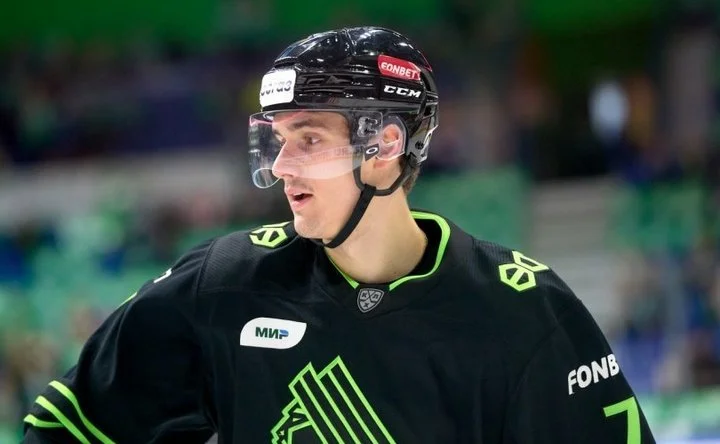 «Динамо» заплатит «Салавату Юлаеву» за Матвея Гуськова 1000 рублей «Динамо» заплатит «Салавату Юлаеву» за Матвея Гуськова 1000 рублей