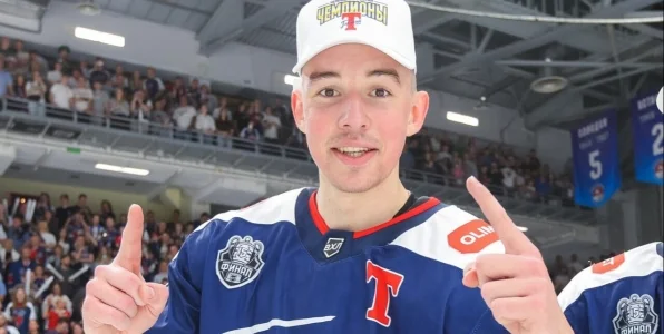 19-летний защитник «Торпедо» Силаев рассказал, что его очень ждут в «Нью-Джерси» 19-летний защитник «Торпедо» Силаев рассказал, что его очень ждут в «Нью-Джерси»