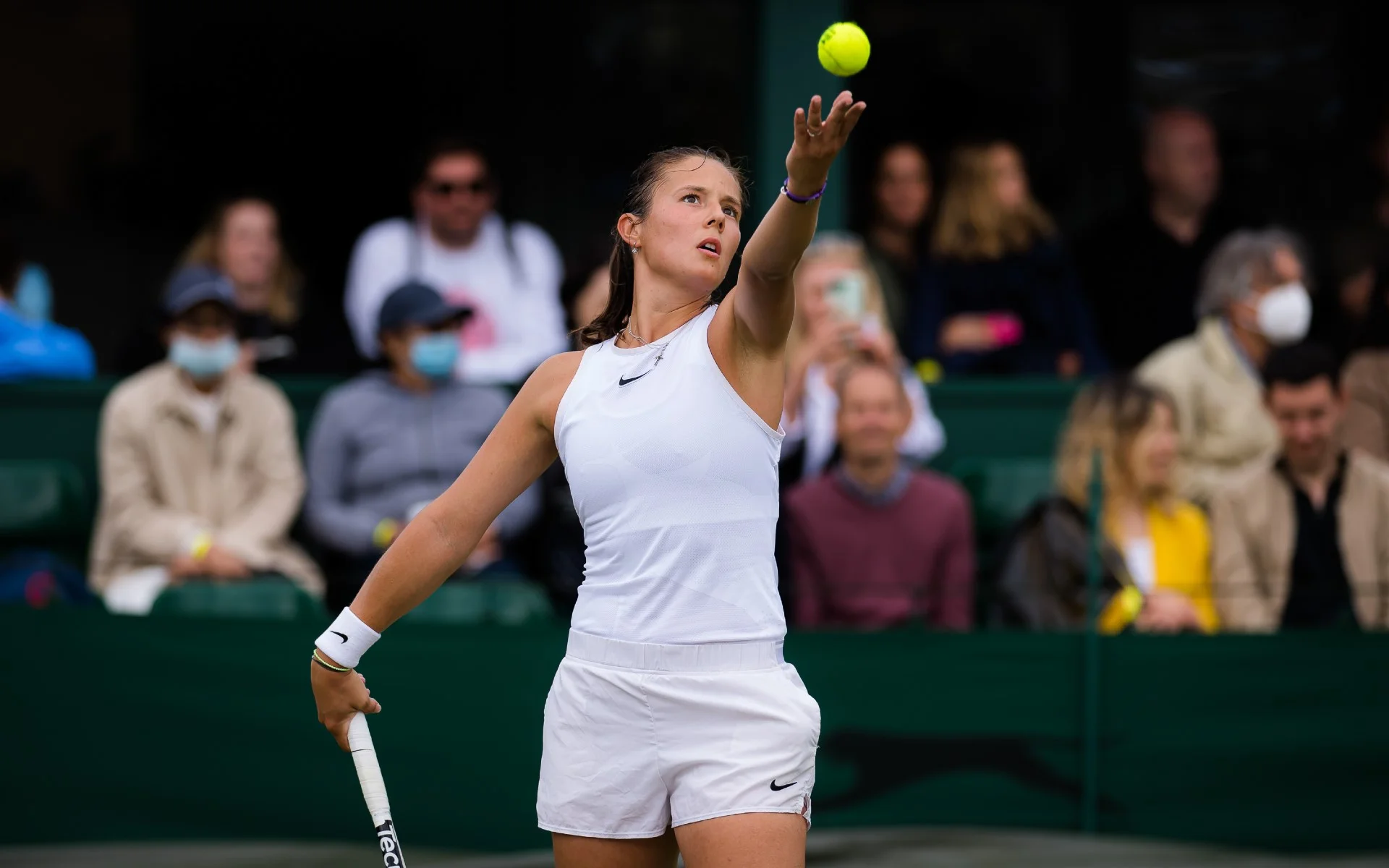 Касаткина проиграла Свентек в 3-м круге турнира в Дохе Касаткина проиграла Свентек в 3-м круге турнира в Дохе