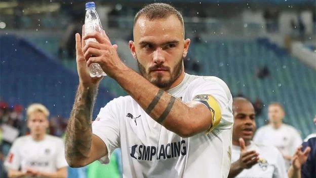 Защитник «Сочи» Дркушич готов рассмотреть переход в «Црвену Звезду» Защитник «Сочи» Дркушич готов рассмотреть переход в «Црвену Звезду»