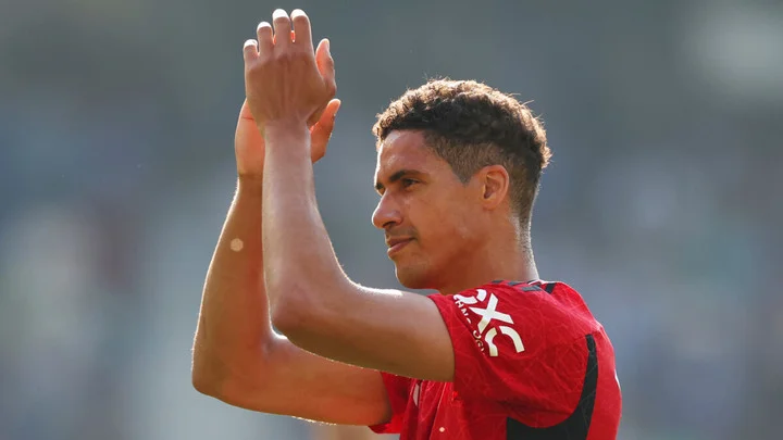 Рафаэль Варан: «Я с огромной гордостью и чувством удовлетворения объявляю о завершении карьеры» Рафаэль Варан: «Я с огромной гордостью и чувством удовлетворения объявляю о завершении карьеры»