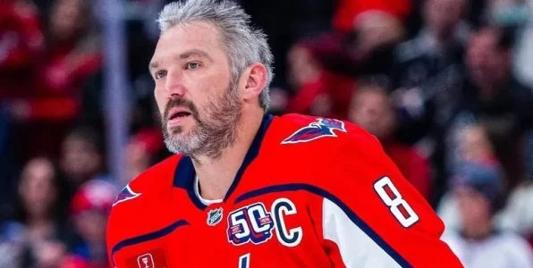 Сафронов: Возвращение Овечкина позитивно отразится на развитии хоккея в России Сафронов: Возвращение Овечкина позитивно отразится на развитии хоккея в России