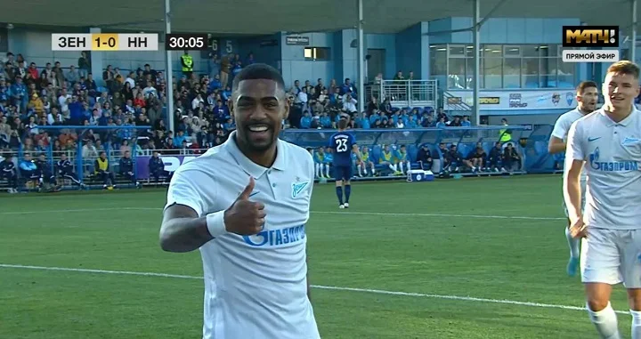 «Зенит» и «Пари НН» не выявили победителя в первом тайме игры Кубка Матч Премьер «Зенит» и «Пари НН» не выявили победителя в первом тайме игры Кубка Матч Премьер