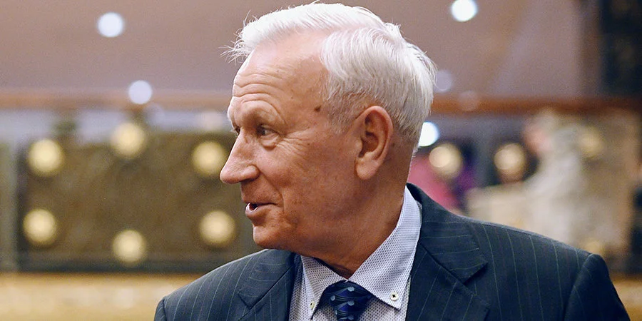 Колосков назвал глупостью мысль о том, что фигурное катание стало спортом номер один в России Колосков назвал глупостью мысль о том, что фигурное катание стало спортом номер один в России