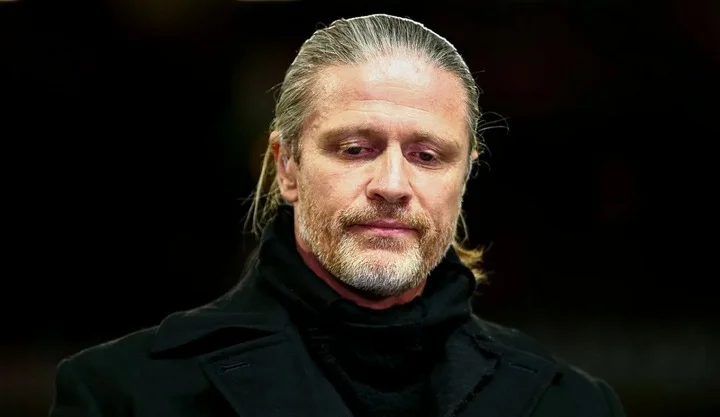 Эммануэль Пети: «На большинстве стадионов атмосфера сильно изменилась за два десятилетия. Мне кажется, ультрас исчезают» Эммануэль Пети: «На большинстве стадионов атмосфера сильно изменилась за два десятилетия. Мне кажется, ультрас исчезают»