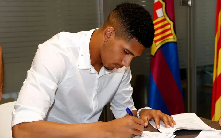 «Барса» продлила контракт с Араухо – сумма отступных один млрд. евро «Барса» продлила контракт с Араухо – сумма отступных один млрд. евро