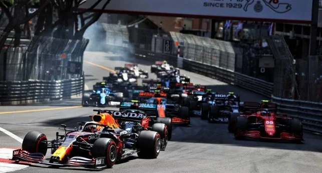 Зак Браун о появлении новых городских трасс в «Ф-1»: «Организаторам Гран-при Монако стоит задуматься над тем, чтобы как-то адаптировать трассу»