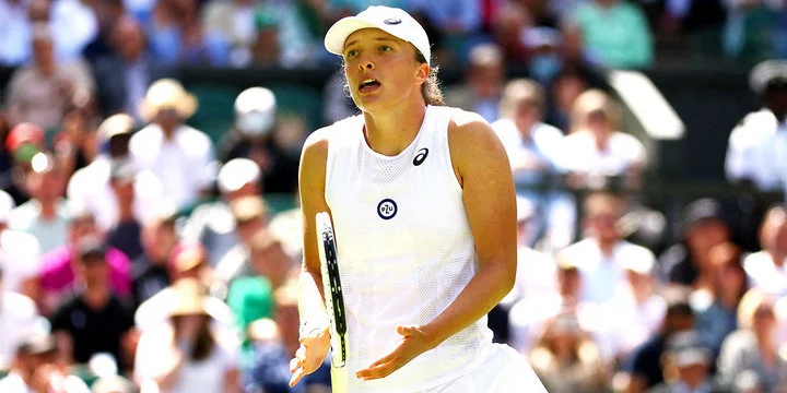 Ига Швентек проиграла на турнире в Цинциннати: «Я старалась попадать в корт, а против такой теннисистки, как Мэдисон, эта тактика не работает» Ига Швентек проиграла на турнире в Цинциннати: «Я старалась попадать в корт, а против такой теннисистки, как Мэдисон, эта тактика не работает»