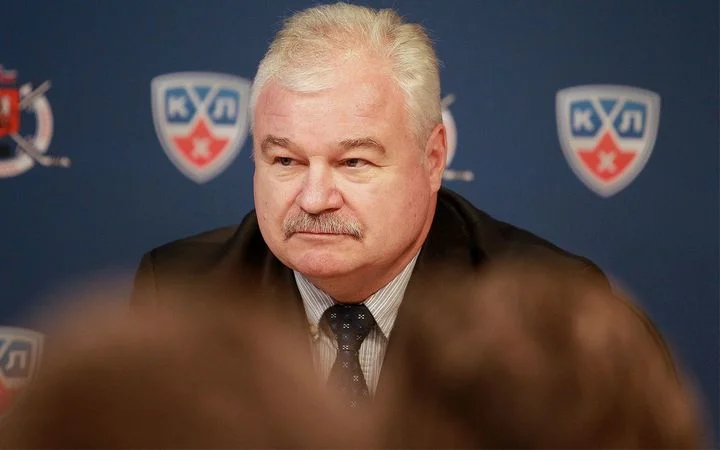 Владимир Плющев: «Предсезонные игры не предвещали того, что у ЦСКА возникнут серьезные проблемы по ходу регулярного чемпионата» Владимир Плющев: «Предсезонные игры не предвещали того, что у ЦСКА возникнут серьезные проблемы по ходу регулярного чемпионата»