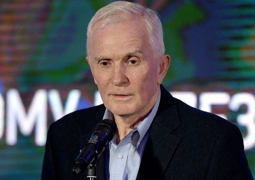 «Локомотив» является безусловным фаворитом финала Кубка Гагарина – Пашков «Локомотив» является безусловным фаворитом финала Кубка Гагарина – Пашков