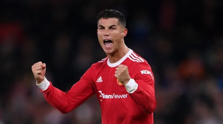 Роналду - лучший игрок марта в МЮ