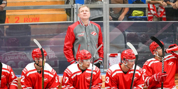 Алексей Жамнов: «Первое место нас не расслабит. У нас есть еще очень много моментов, над которыми нам предстоит работать» Алексей Жамнов: «Первое место нас не расслабит. У нас есть еще очень много моментов, над которыми нам предстоит работать»