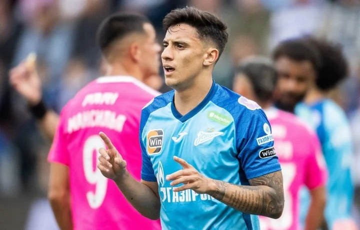 Хавбек «Зенита» Густаво Мантуан: «Мы не должны жаловаться и сожалеть. Видим ошибки, которые совершили, нужно над ними поработать» Хавбек «Зенита» Густаво Мантуан: «Мы не должны жаловаться и сожалеть. Видим ошибки, которые совершили, нужно над ними поработать»