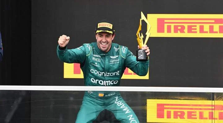 Макс Ферстаппен: «Если вы спросите меня о гонщике, которого я хочу видеть победителем гонки в этом году, то это однозначно Фернандо Алонсо» Макс Ферстаппен: «Если вы спросите меня о гонщике, которого я хочу видеть победителем гонки в этом году, то это однозначно Фернандо Алонсо»