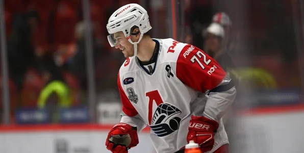 Березкин: Хартли - требовательный тренер, но не жесткий. Нужно слушать его и понимать Березкин: Хартли - требовательный тренер, но не жесткий. Нужно слушать его и понимать