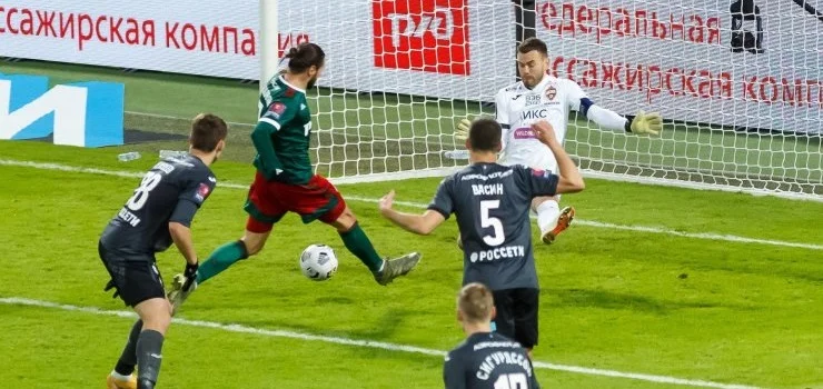 ЦСКА в руинах разгрома, а «Локомотив» одержал 10-ю победу подряд и сыграет в финале Кубка России ЦСКА в руинах разгрома, а «Локомотив» одержал 10-ю победу подряд и сыграет в финале Кубка России