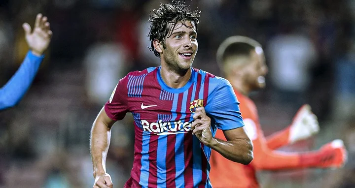 Роберто о 0:4 от «Реала»: «Барселона» не заслуживала проиграть в первом тайме» Роберто о 0:4 от «Реала»: «Барселона» не заслуживала проиграть в первом тайме»