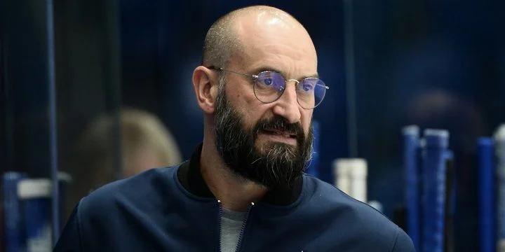 Андрей Козырев про 2:3 с ЦСКА: «Мы похожие матчи вытаскивали. Но сегодня не получилось» Андрей Козырев про 2:3 с ЦСКА: «Мы похожие матчи вытаскивали. Но сегодня не получилось»