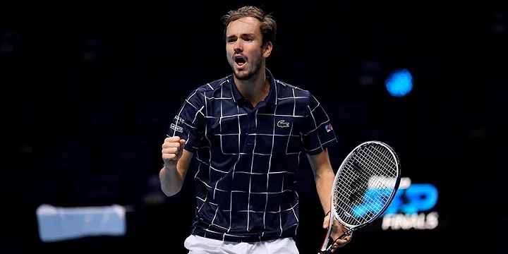 Медведев снова станет первой ракеткой мира Медведев снова станет первой ракеткой мира