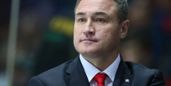 Тренер «СКА-1946»: живу на две страны - во время сезона в России, а летом - в Канаде Тренер «СКА-1946»: живу на две страны - во время сезона в России, а летом - в Канаде