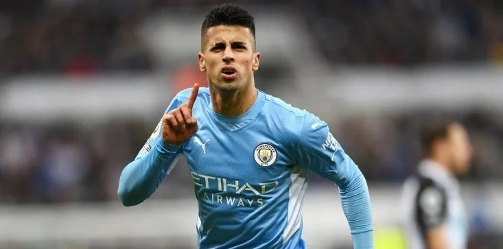 Канселу интересен «Аль-Ахли» и «Аль-Иттифаку» Канселу интересен «Аль-Ахли» и «Аль-Иттифаку»