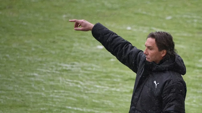 Юран после первой игры с «Родиной»: «Шокирован, что «Пари НН» будет играть на стадионе спартаковской академии, а «Факел» – в манеже» Юран после первой игры с «Родиной»: «Шокирован, что «Пари НН» будет играть на стадионе спартаковской академии, а «Факел» – в манеже»