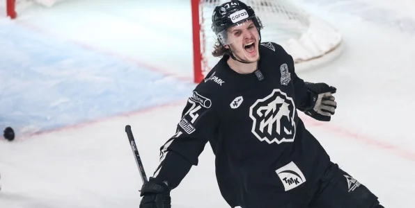 Кравцов не хочет играть в «Тракторе» из-за канадского тренера Гру Кравцов не хочет играть в «Тракторе» из-за канадского тренера Гру