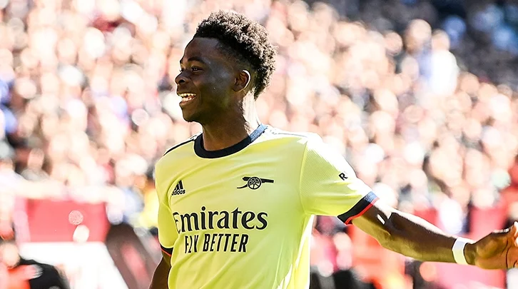 Лондонский «Арсенал» на выезде обыграл «Астон Виллу» Лондонский «Арсенал» на выезде обыграл «Астон Виллу»