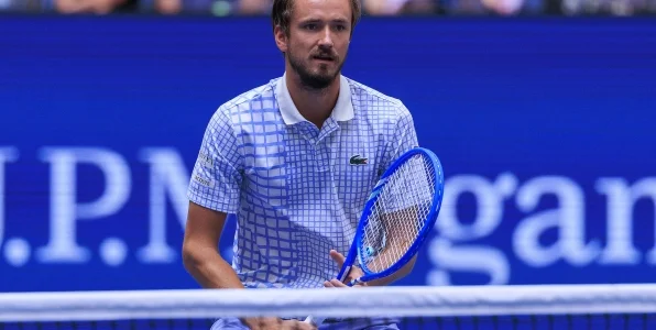 Чесноков о расставании Медведева с тренером: Сервара сделал из него большого игрока Чесноков о расставании Медведева с тренером: Сервара сделал из него большого игрока