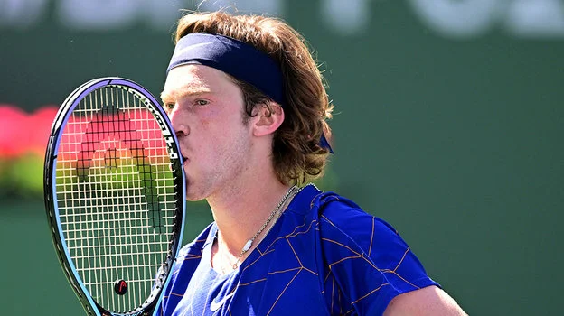 Рублев после поражения Фрицу: «У него мощная подача, форхенд и бэкхенд. Он прибавил по всем компонентам» Рублев после поражения Фрицу: «У него мощная подача, форхенд и бэкхенд. Он прибавил по всем компонентам»