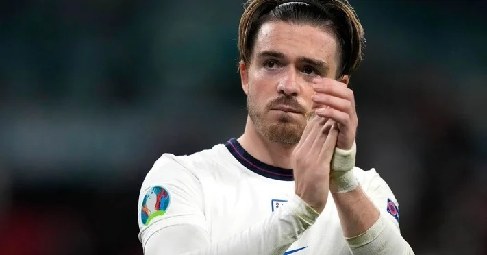 «Реал» хочет подписать Беллингема в следующем году «Реал» хочет подписать Беллингема в следующем году