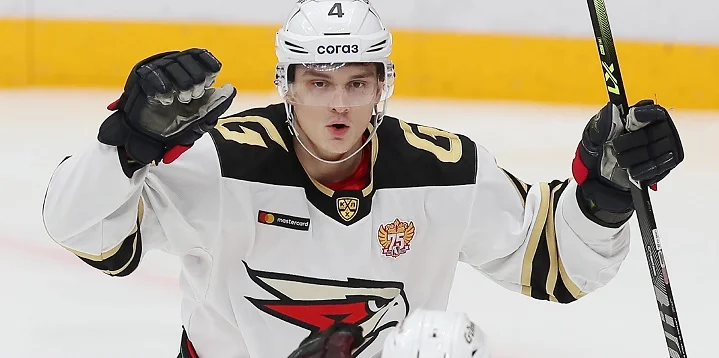 Прохоркин подписал контракт со СКА