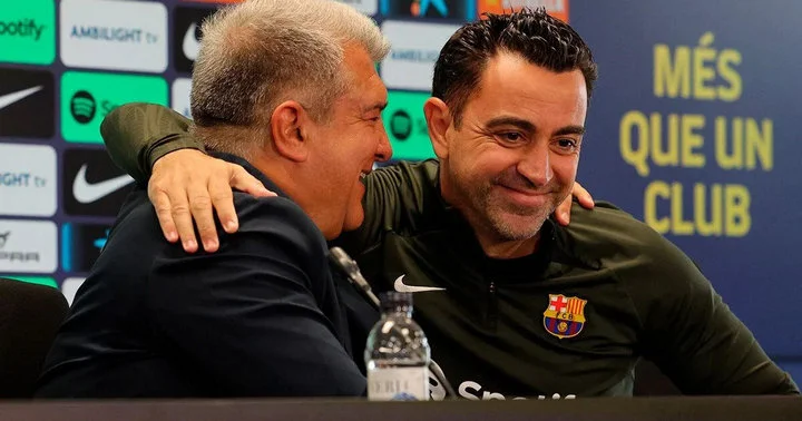 Хави: «Я полностью уверен, что буду тренером «Барсы» в следующем сезоне» Хави: «Я полностью уверен, что буду тренером «Барсы» в следующем сезоне»