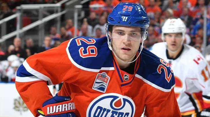 Немец Леон Драйзайтль забросил 40 шайб – лучший результат в «Эдмонтоне» с 1989 года Немец Леон Драйзайтль забросил 40 шайб – лучший результат в «Эдмонтоне» с 1989 года