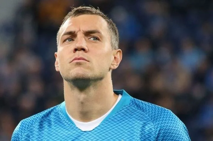 Андрей Канчельскис: «С каждым днем все больше выясняется, что Дзюба-то никому особо и не нужен. Так и карьеру можно заканчивать, если не пойдет на уступки по зарплате»