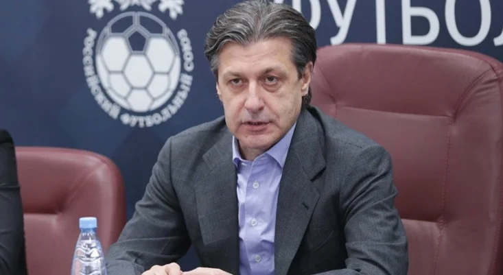 Хачатурянц о высказываниях Слуцкого и Салиховой: «Публичная критика судей с переходом на личности неприемлема» Хачатурянц о высказываниях Слуцкого и Салиховой: «Публичная критика судей с переходом на личности неприемлема»