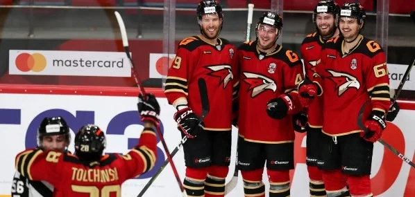 «Авангард» потерпел уже 11 поражений в этом сезоне «Авангард» потерпел уже 11 поражений в этом сезоне