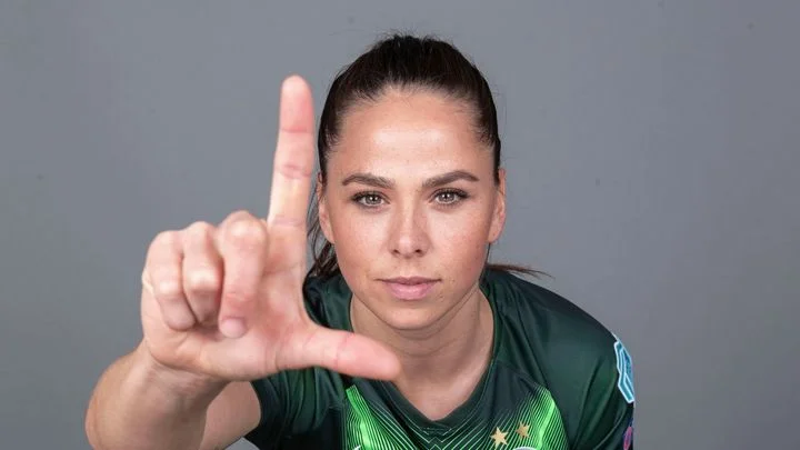 Футболистка из Исландии заявила о неуважении к женскому футболу