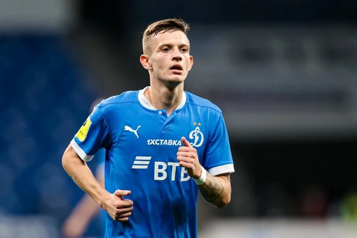 Себастьян Шиманьски может уйти в аренду из «Динамо» в «Фейеноорд» Себастьян Шиманьски может уйти в аренду из «Динамо» в «Фейеноорд»