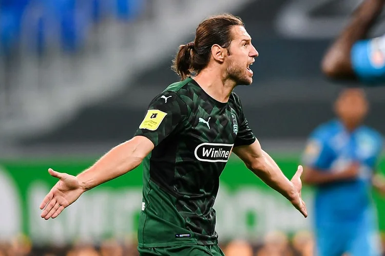 Крыховяк не согласен с приостановкой контракта Крыховяк не согласен с приостановкой контракта