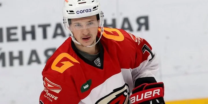 Владимир Ткачев о контракте на пять лет: «Решил, что в «Авангарде» я нужнее» Владимир Ткачев о контракте на пять лет: «Решил, что в «Авангарде» я нужнее»