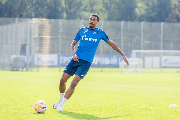 Вильзон Изидор: «Никогда не забивал 20 мячей за один сезон. Мне бы хотелось покорить эту планку» Вильзон Изидор: «Никогда не забивал 20 мячей за один сезон. Мне бы хотелось покорить эту планку»