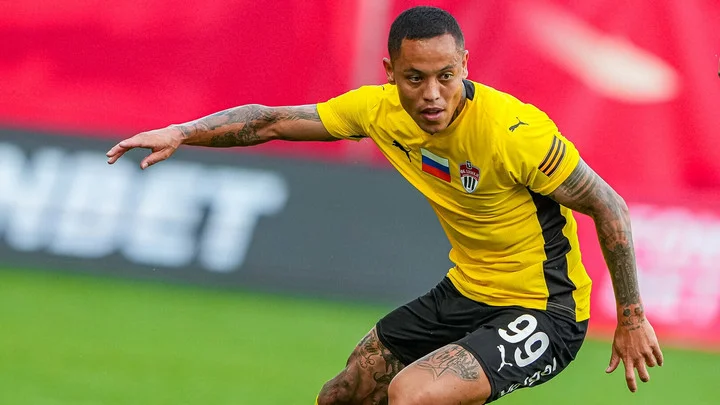 Защитник «Химок» Ориньо: «К сожалению, о титуле сейчас говорить очень сложно» Защитник «Химок» Ориньо: «К сожалению, о титуле сейчас говорить очень сложно»