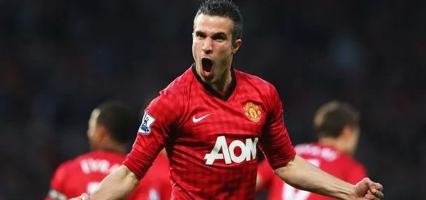 Ван Перси может вернуться в МЮ в качестве тренера Ван Перси может вернуться в МЮ в качестве тренера