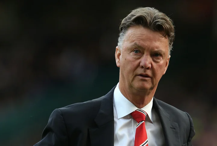 Сборная Нидерландов не проигрывает после возвращения Луи ван Гала в 14 матчах подряд Сборная Нидерландов не проигрывает после возвращения Луи ван Гала в 14 матчах подряд