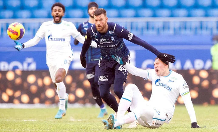 «Зенит» не проигрывает в РПЛ уже в десяти матчах «Зенит» не проигрывает в РПЛ уже в десяти матчах