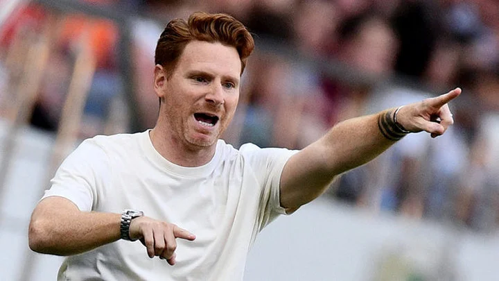 Гильермо Абаскаль: «Нам было тяжело c «Уралом», особенно в начале матча, но потом удалось склонить чашу весов в свою пользу, забить два гола, и стало полегче» Гильермо Абаскаль: «Нам было тяжело c «Уралом», особенно в начале матча, но потом удалось склонить чашу весов в свою пользу, забить два гола, и стало полегче»