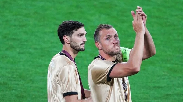 Дзюба и Оздоев продлят свои контракты с «Зенитом» Дзюба и Оздоев продлят свои контракты с «Зенитом»